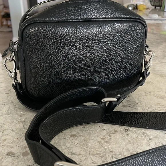 COPY - Beautiful Valentino bag! Excellent condition! You can’t miss out on this… - Picture 3 of 9